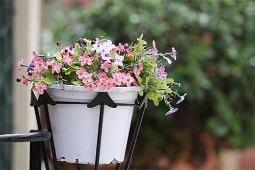 matériau bac à fleurs